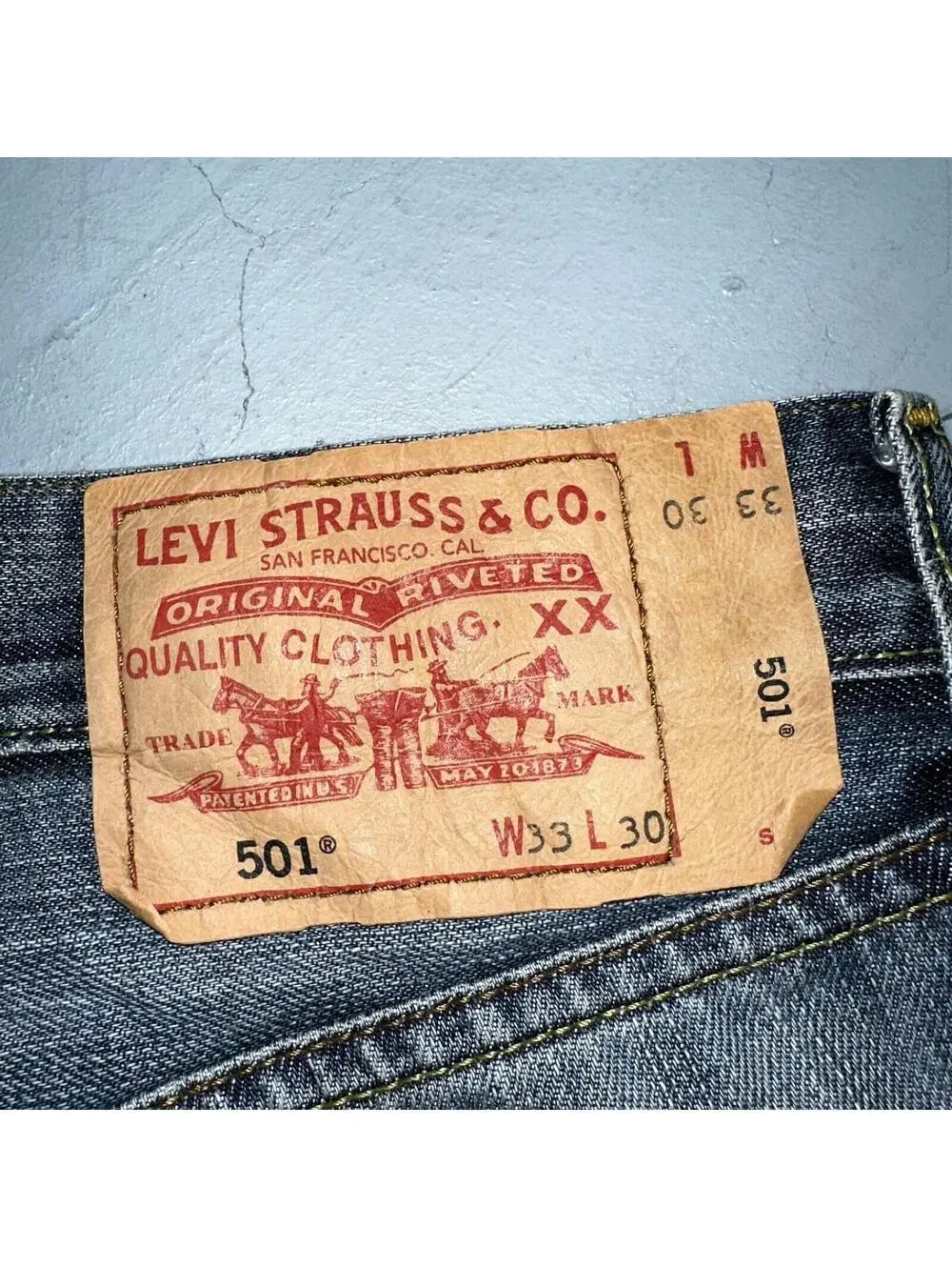 Levis 501 Vintage Y2K XX Straight Leg Jeans Blue Med Wash 33x30 Act 32x28